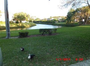 8701 SW 141st St APT F8, Palmetto Bay, FL 33176