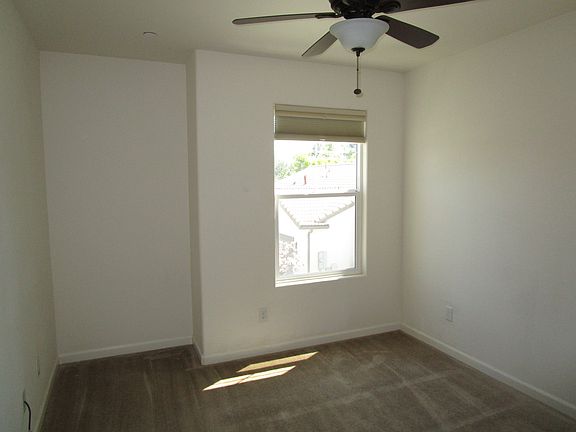 4th image of 2306 Chardonnay Pl