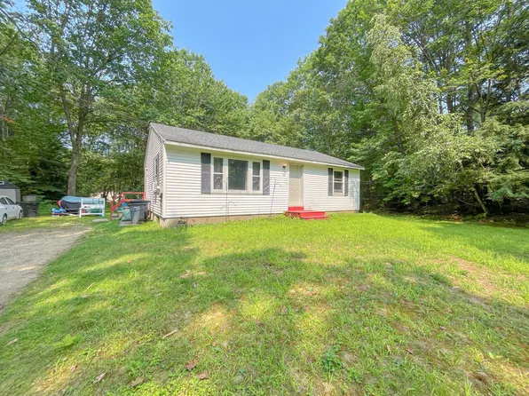 26 Dresser Road, Buxton, ME 04093