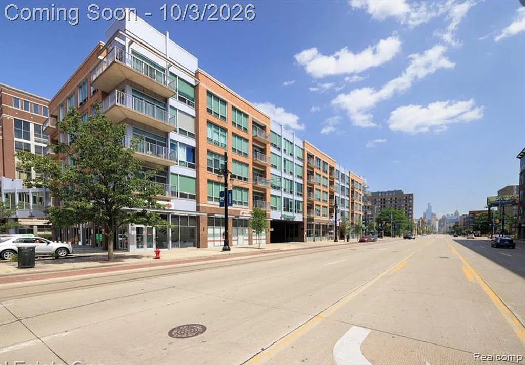 2 bed, 2.0 bath, 1144 sqft, $2,450 — Photo 1