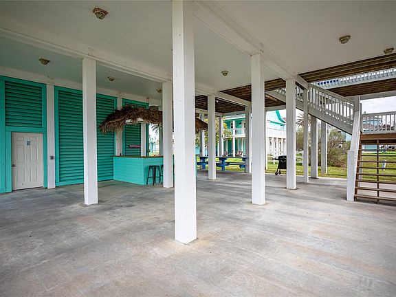 4th image of 2328 Antigua Circle