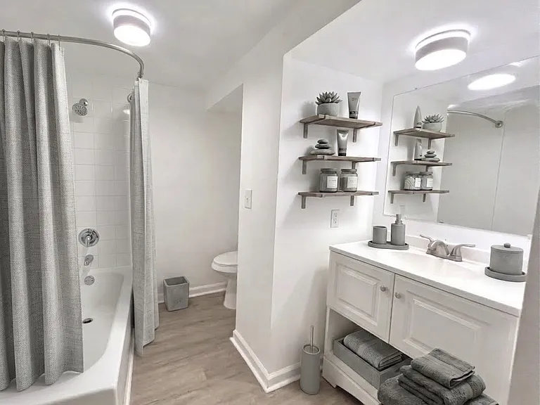 410 N Elizabeth Ave — Photo 24