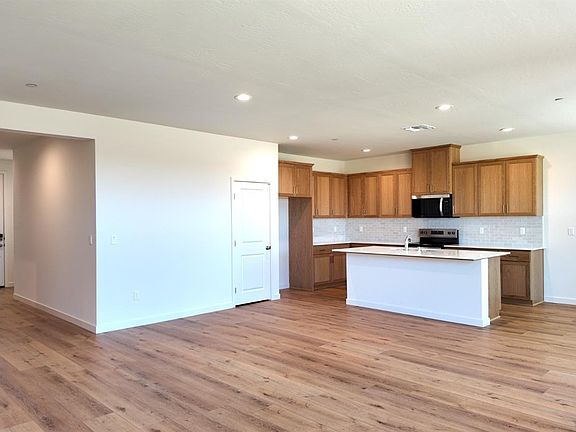 2nd image of 10719 Tatuk Way