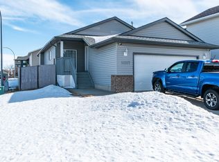 16297 52nd St NW, Edmonton, AB T5Y 3C8