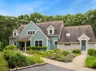 8 Shore Rd, Biddeford, ME 04005