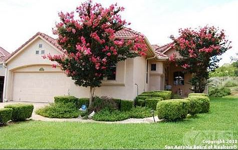 1st image of 105 Arboleda Cir