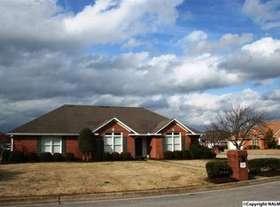 1129 London Pl SW, Decatur, AL 35603