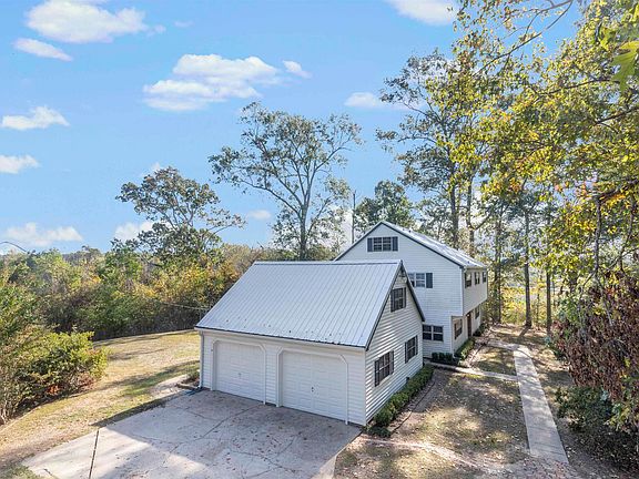 3rd image of 9218 Catalpa Ct