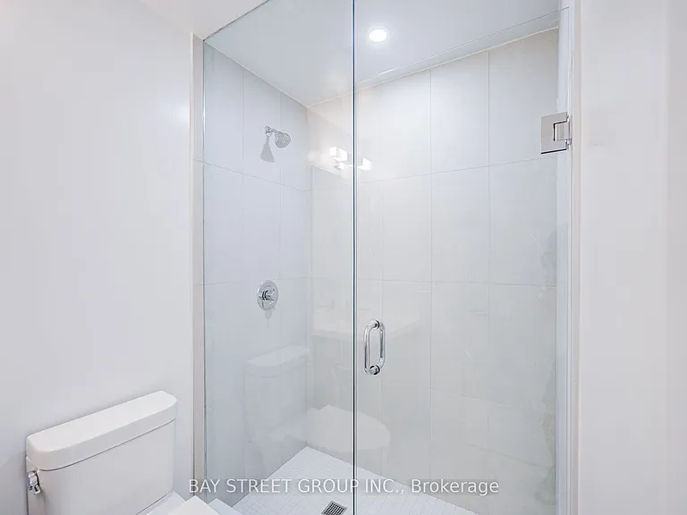 5858 Yonge St #2023 — Photo 34