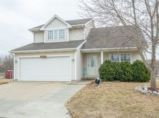 3319 SW Olde Ivy Cir, Ankeny, IA 50023