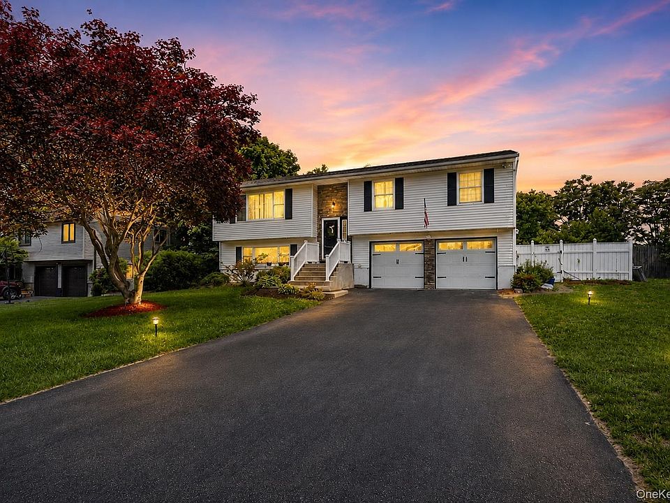 1st image of 15 Guernsey Drive