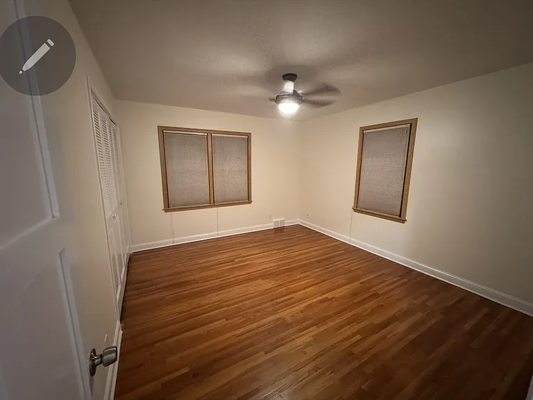 6015 Elliot Ave — Photo 39