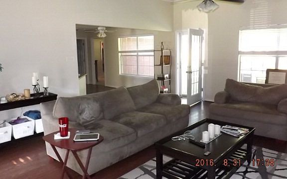 5th image of 108 Oakwood Ct