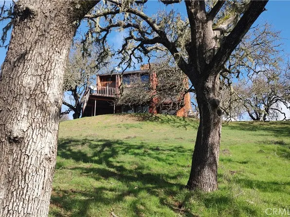 9203 Lucinda Ln, Atascadero, CA 93422