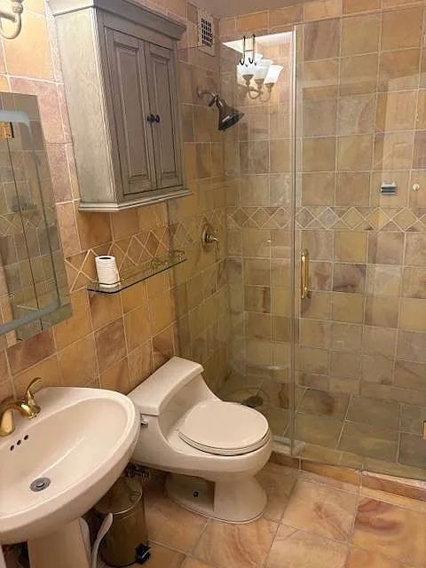 2 bed, 2.0 bath, $3,400 — Photo 3