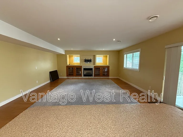 372 Hartman Rd #1 — Photo 4