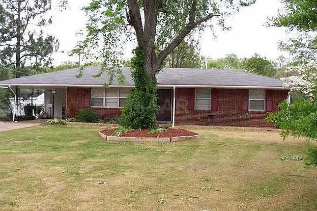5109 Rolling Fields Dr