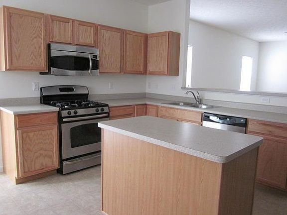 2nd image of 2361 Gerard Ct