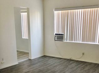 1001 N Gardner St APT 101, West Hollywood, CA 90046