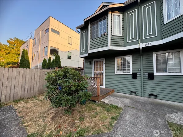 1915 E Spruce Street #A, Seattle, WA 98122