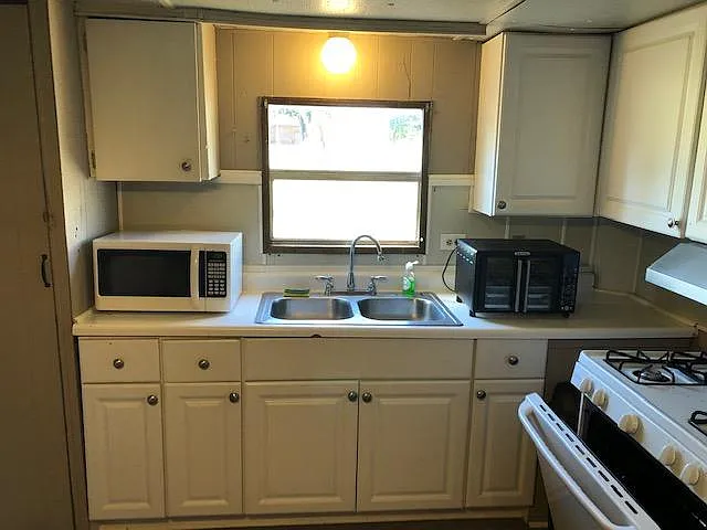 1 bed, 520 sqft, $565 — Photo 4