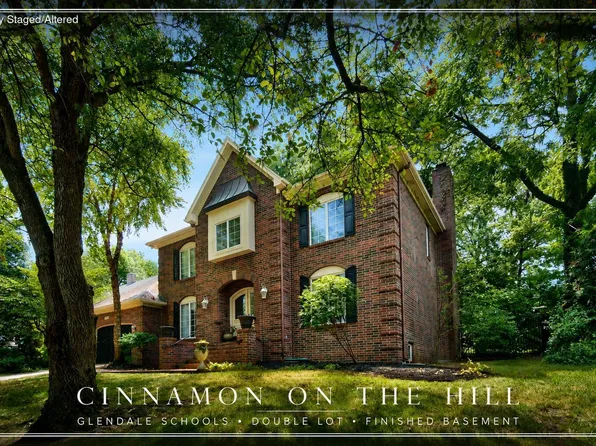 3850 E Country Place, Springfield, MO 65809