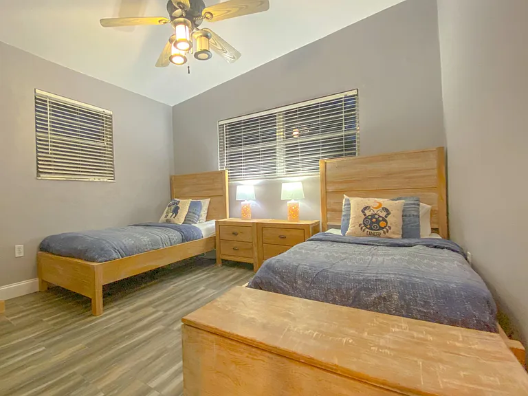 402 Coconut Dr — Photo 16