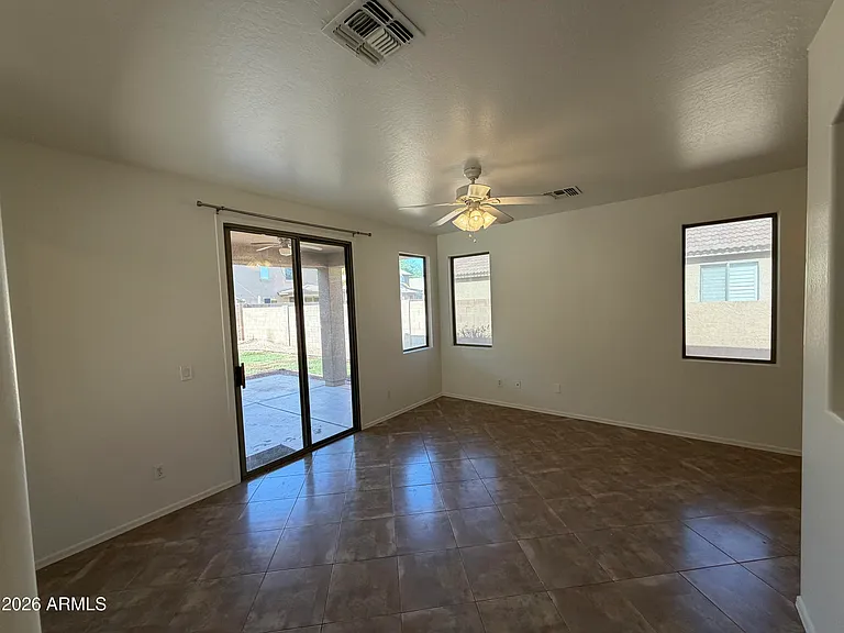 3430 E Packard Dr — Photo 8