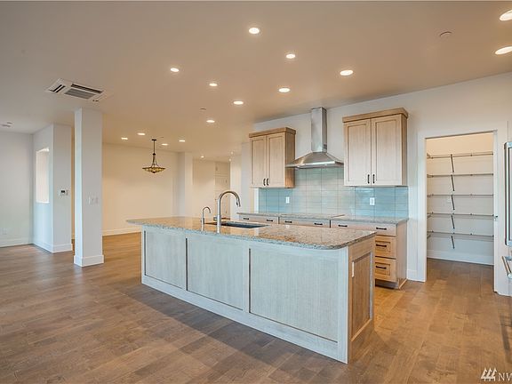 3rd image of 3141 Chandler Pkwy #101B1