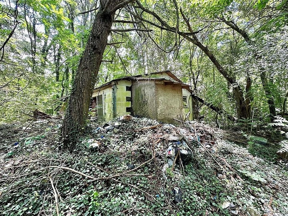 1st image of 60 Flintrock Dr