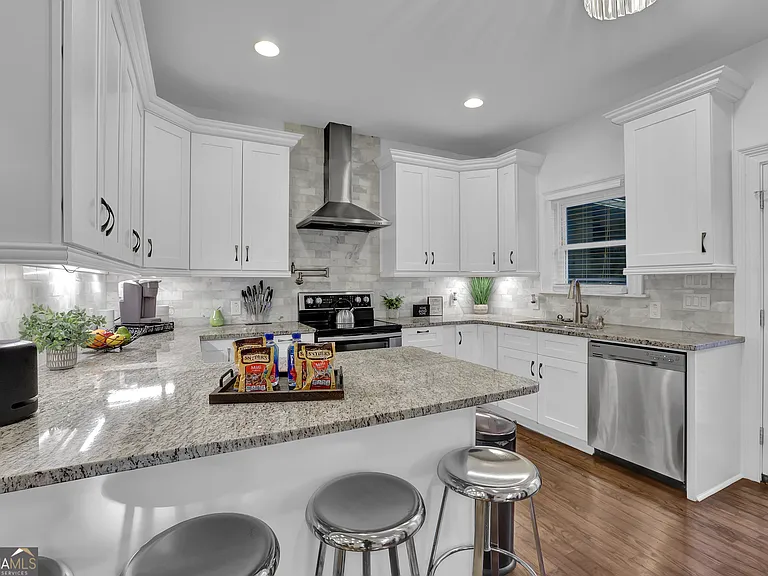 50 Lakeland Dr NW — Photo 57
