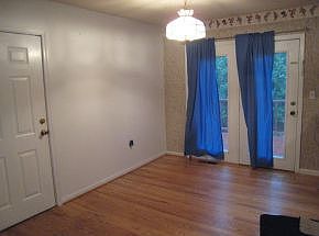 4th image of 119 Milligan Ave