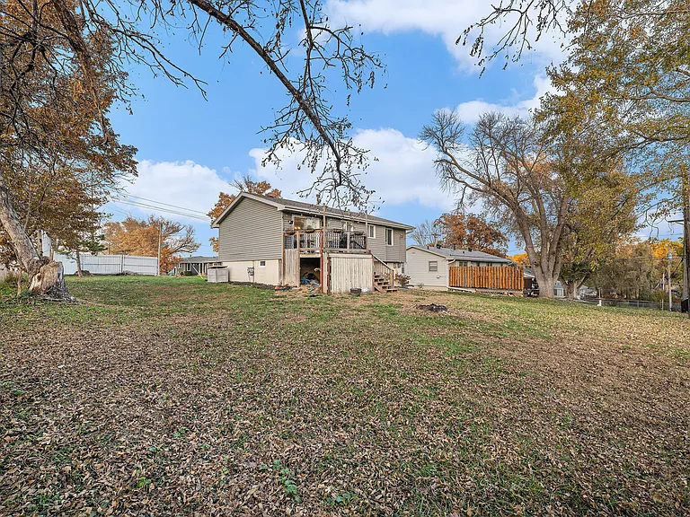 11047 Prairie Hills Dr — Photo 18