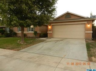 2226 E Arlen Ave, Visalia, CA 93292