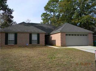 2282 Club Moss Cir, Biloxi, MS 39532