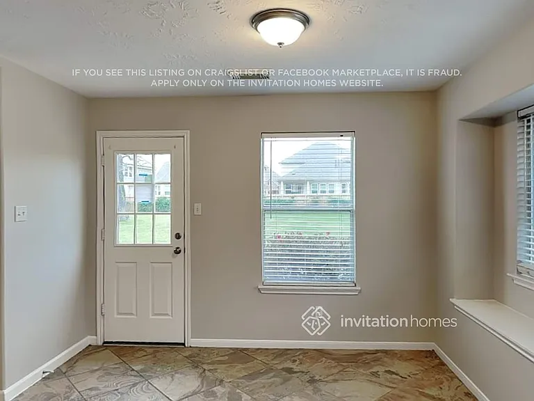 11223 Country Club Green Dr — Photo 9