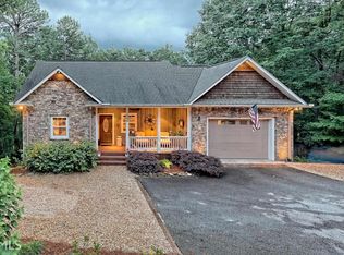 184 Clear View Trl, Lakemont, GA 30552