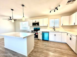 396 N Ironwood Dr, Apache Junction, AZ 85120