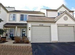 2540 Carrolwood Rd, Naperville, IL 60540