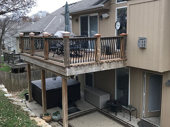 Deck / patio