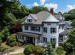 536 Walnut St, Newton, MA 02460