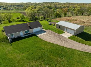 3175 Pheasant Run Trl, Peru, IA 50222