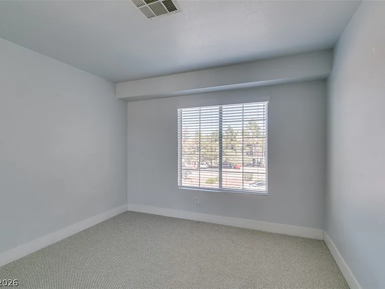 199 Oro Canyon St — Photo 26