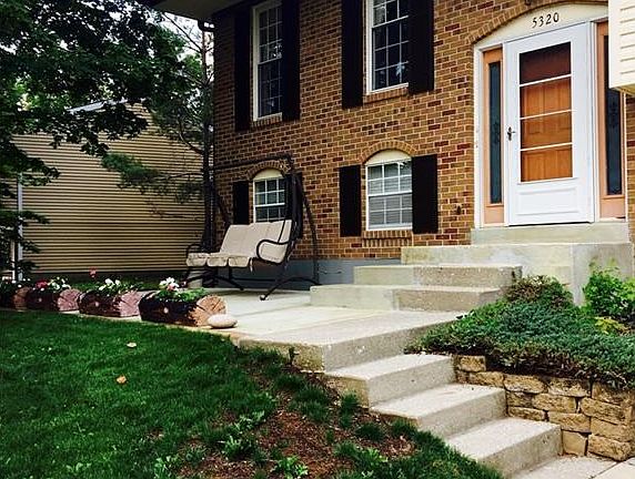 This lovely front patio is perfect for resting and relaxing.