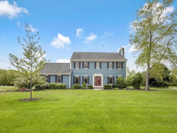 N74W28801 Zimmers CROSSING, Hartland, WI 53029