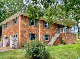 1819 Donafred Rd, Fultondale, AL 35068