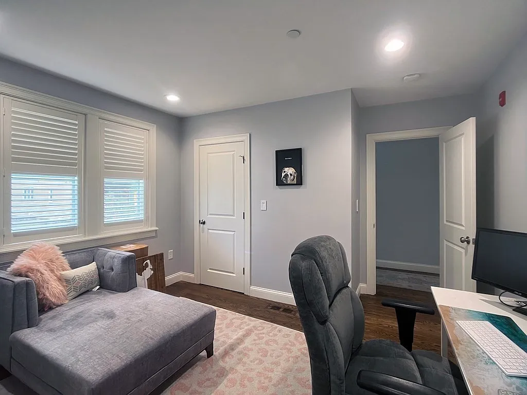 3 bed, 1297 sqft, $3,800 — Photo 4