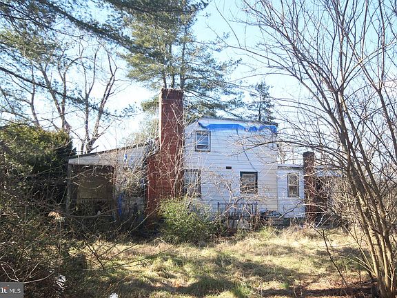 2nd image of 15559 Guinn Ln