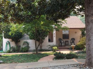 810 Lakeview Dr, Redding, CA 96001