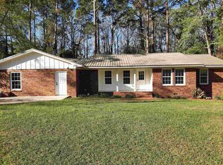 2216 Azalea Dr, Moultrie, GA 31768